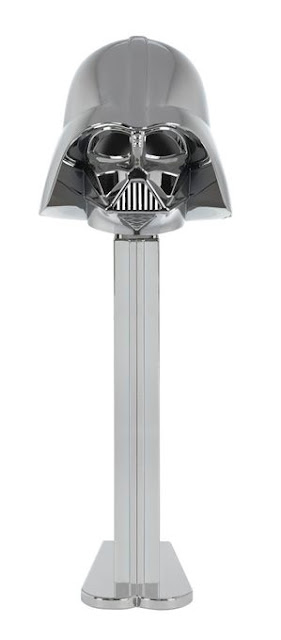 First Look! Giant Darth Vader PEZ Revealed star wars xxl